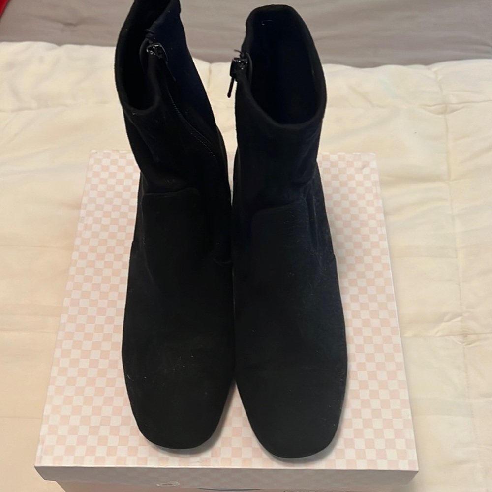 Soda Tonic Black Ankle Boots Sz 8.5